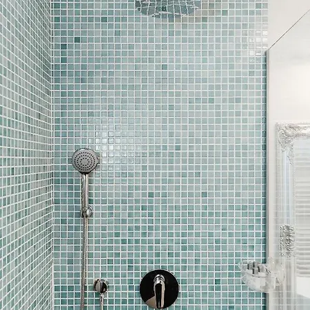 Apartment N&b *