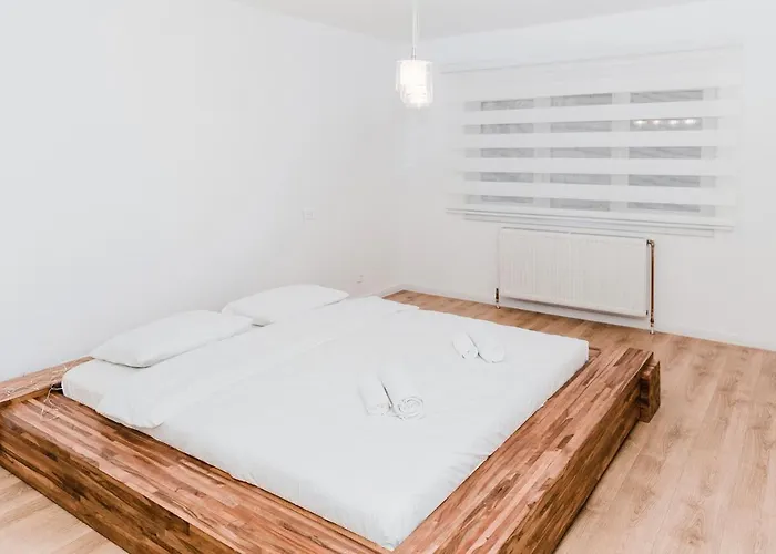 Апартаменты N&b